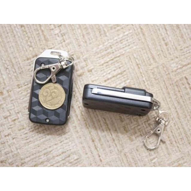 Пульт-брелок управления выключателями с батарейкой Livolo (VL-RMT-02B)