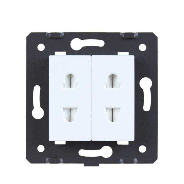 Механизм Универсальная двойная розетка 2 стандарта в 1 Livolo белый (VL-C7-C2A-11)